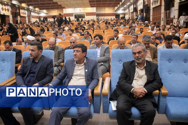 تجلیل از معلمان نمونه استان بوشهر