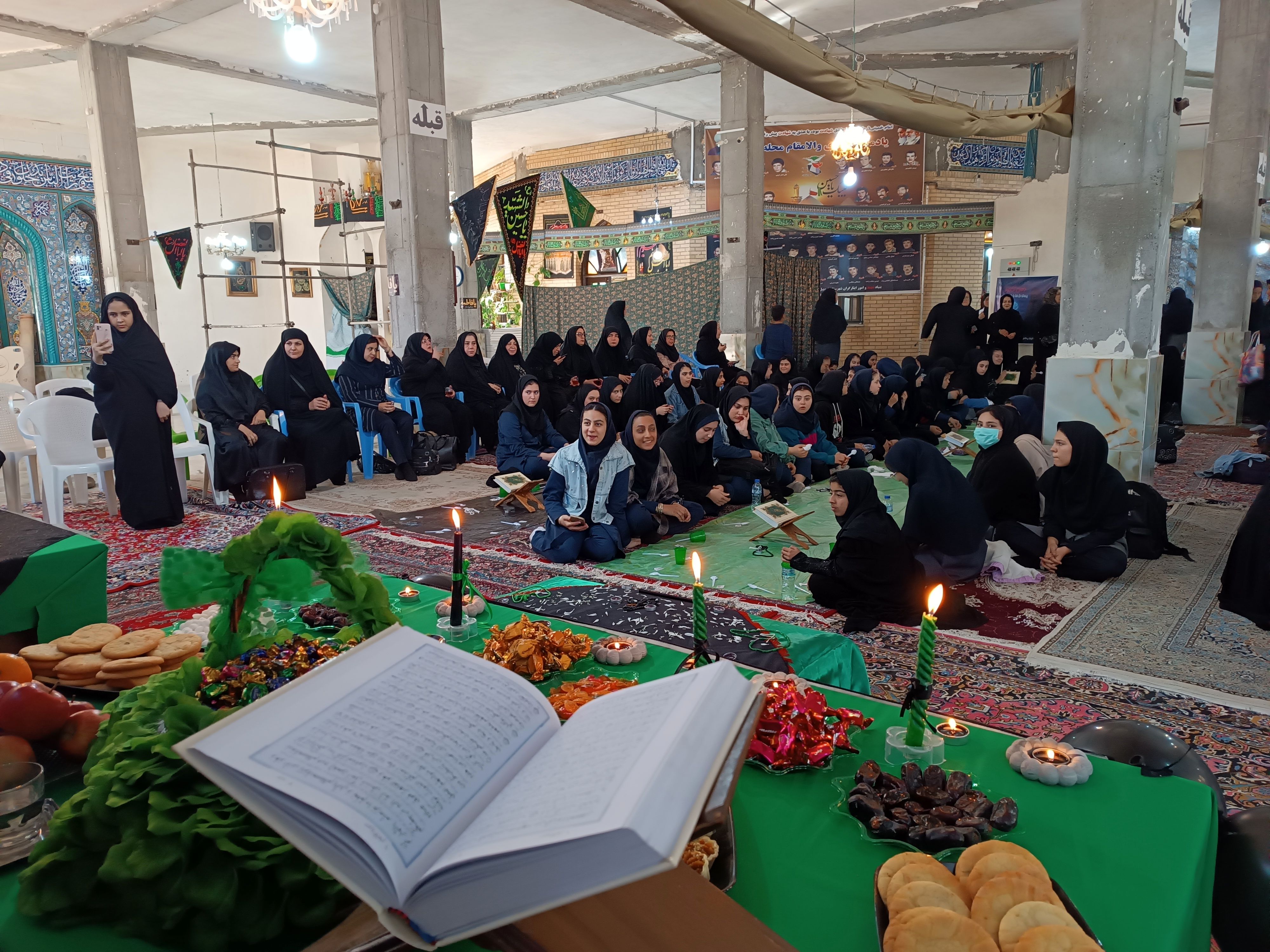 برگزاری برنامه‌ ویژه، به مناسبت ایام فاطمیه در امامزاده نیار اردبیل