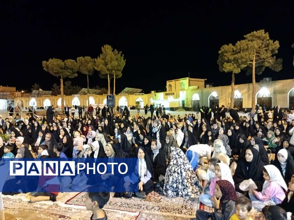 جشن میلاد امام محمد صادق (ع) و حضرت محمد (ص) در امامزاده محمد عابد کاخک