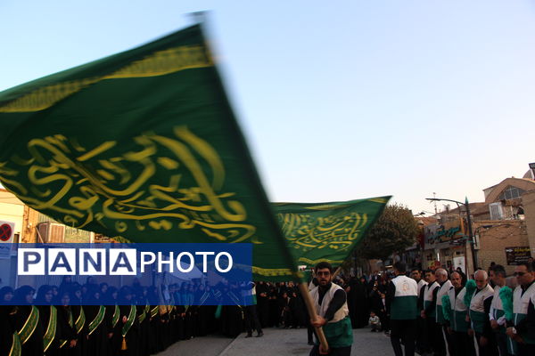 کاروان نمادین حضور امام رضا (ع) در یزد