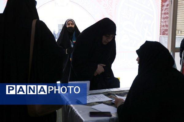 دوره تربیت مربی پیرامید و نظم گروهی استان آذربایجان شرقی