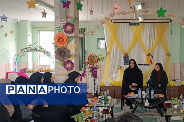 حضور مدیران مدارس ابتدایی ناحیه دو شهرری در جلسه قطبی مدیران 