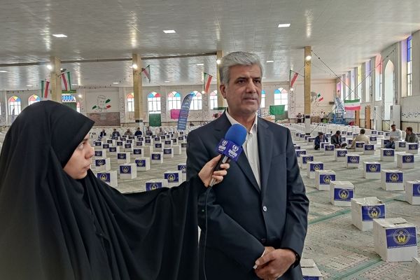 ۱۸۵ هزار بسته لوازم التحریر بین دانش‌آموزان بی بضاعت توزیع می‌شود