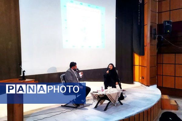 همایش بانوی مقاومت در فیروزکوه