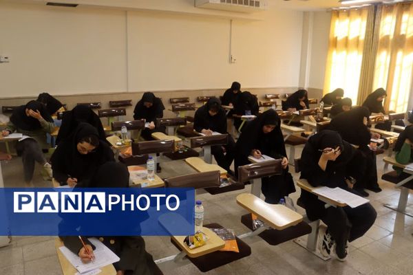 غوغای دانشگاه فردوسی مشهد در روز کنکور ۱۴۰۴