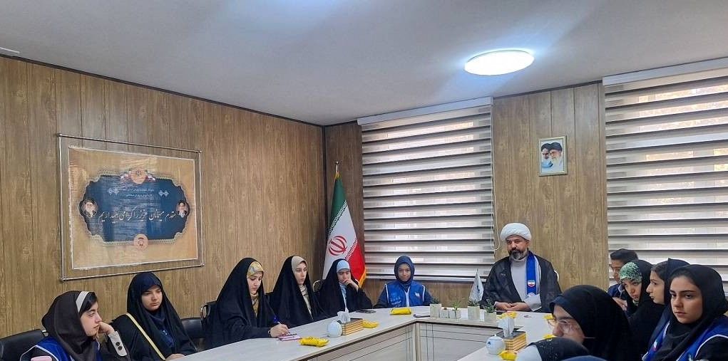 دانش‌آموزان خبرنگار با نگاه دقیق و خلاق بازتاب‌دهنده موفقیت‌ها و چالش‌های محیط مدرسه هستند