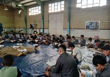 محفل انس با قرآن به یاد پدر شهیدان رحمتی در کوهدشت برگزار شد