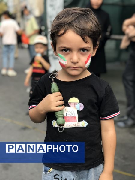 برپایی سفره حضرت رقیه(س) در زنجان