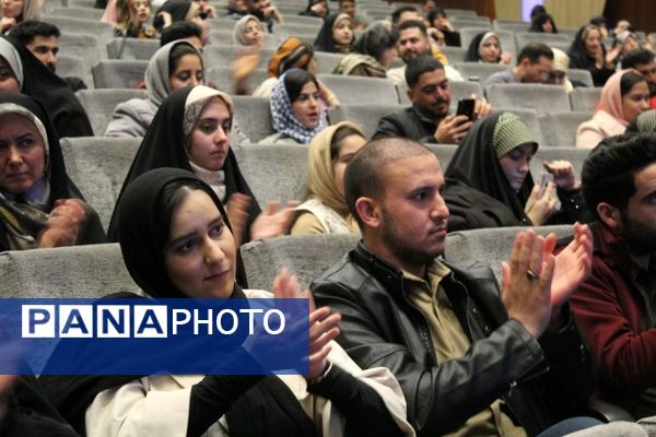 جشن بزرگ وصال و تقدیر از ۳۷۰ زوج جوان در فرهنگسرای نیشابور