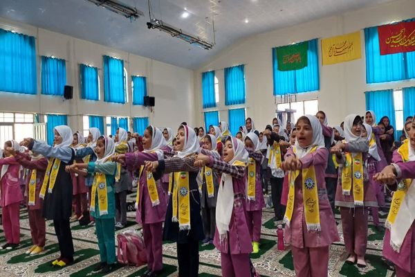 جشن باشکوه بزرگداشت مقام معلم در بخش دیشموک