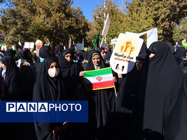 راهپیمایی ۱۳ آبان و روز دانش آموز در نیشابور 