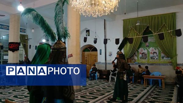 مراسم تعزیه خوانی شهادت حضرت عباس(ع) توسط ذاکرین دهستان شوراب صغیر