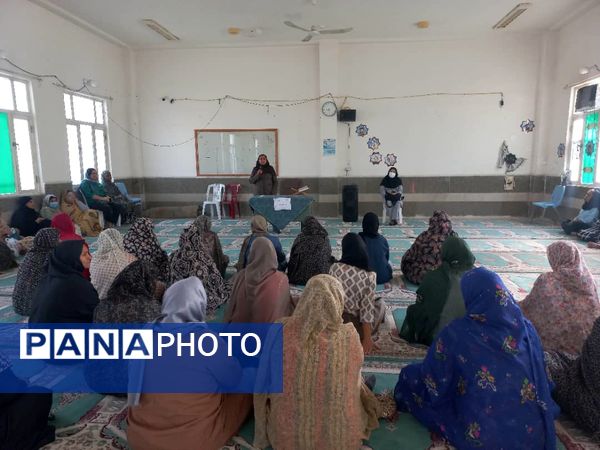 گفت‌وگوی کارشناس آسیب‌شناسی با والدین هنرستان زهرای مرضیه بندرعباس 