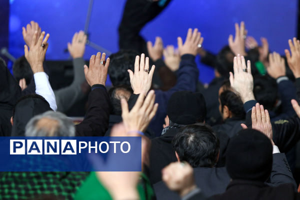 آیین معنوی اعتکاف در حرم مطهر رضوی- ۳