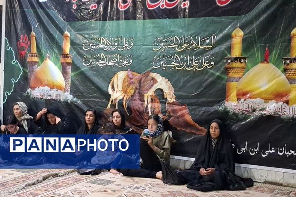 عزاداری سالار شهیدان شب سوم محرم در دبیرستان شهید دستغیب ناحیه۳ شیراز 