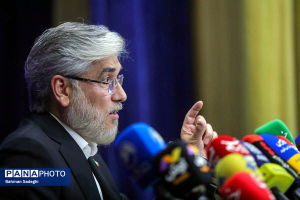 نشست خبری وزیر علوم، تحقیقات و فناوری