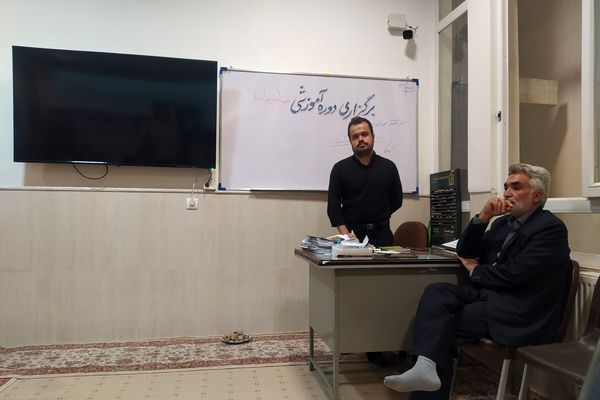 کارگاه آموزشی سواد رسانه‌ای در کاشمر