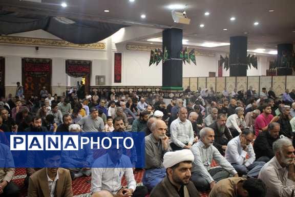حضور پرشور مردم بندرعباس در نماز جمعه به امامت حجت‌الاسلام والمسلمین محمدعبادی‌زاده