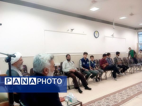 نشست هم اندیشی و هماهنگی اصحاب رسانه و امام جمعه کاشمر