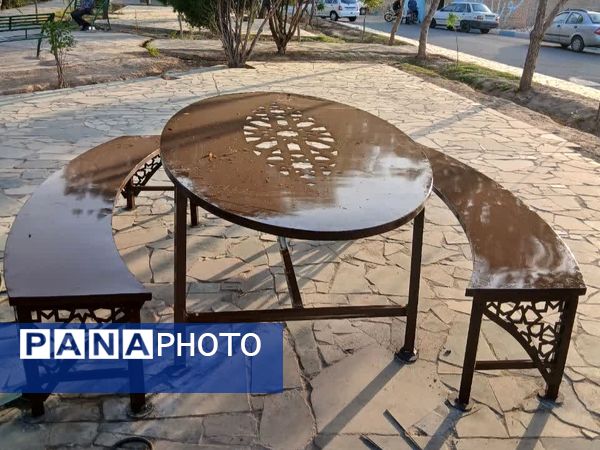 فدافن در مسیر آبادانی