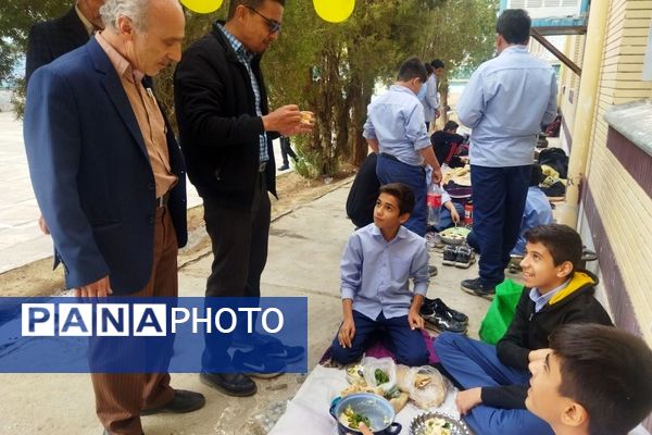 برگزاری جشنواره غذا در کاشمر