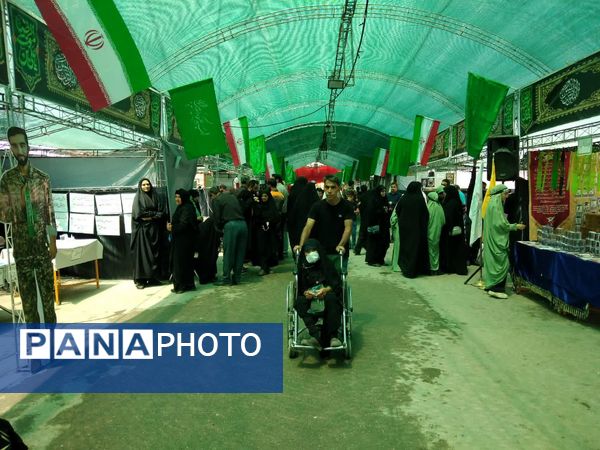برپایی موکب شهدای شاهنامه و شهرداری منطقه ۱۲ و پذیرایی از زائران امام رضا (ع) در مشهد 