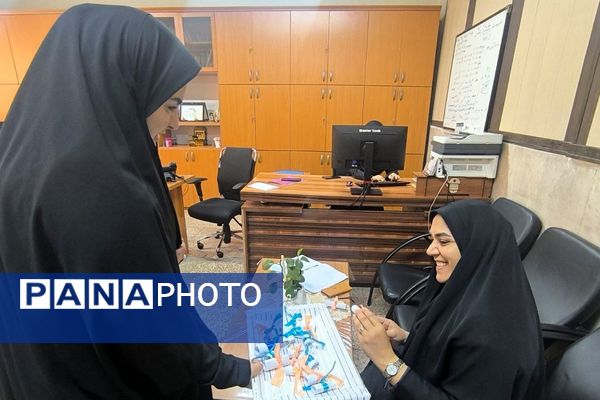 پاسداشت بزرگداشت حافظ شیرازی در اداره آموزش و پرورش ناحیه یک شهرری