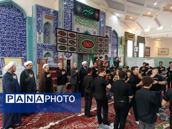 سوگواره احلی من‌‌العسل با حضور دانش‌آموزان آذرشهری 