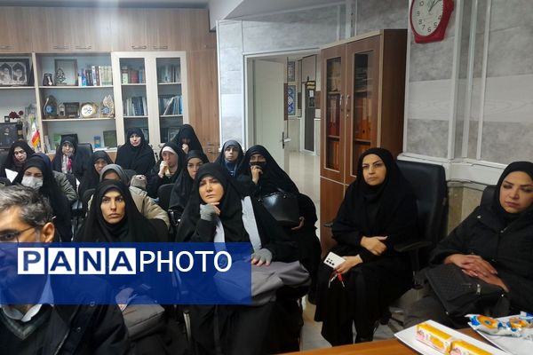 کارگاه توانمندسازی مربیان و معاونان پرورشی مدارس و مربیان لیگ جت شهرستان پردیس