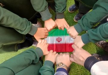 برنامه ویژه روز دانش آموز ۱۳ آبان در دبستان پسرانه حضرت جوادالائمه(ع)