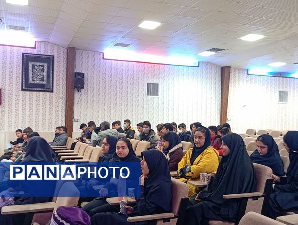 اختتامیه یازدهمین جشنواره نوجوان خوارزمی در شهرستان نیشابور 