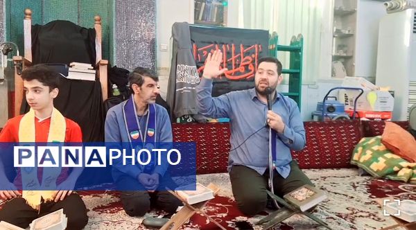 اعتکاف دانش‌آموزی در گرگان