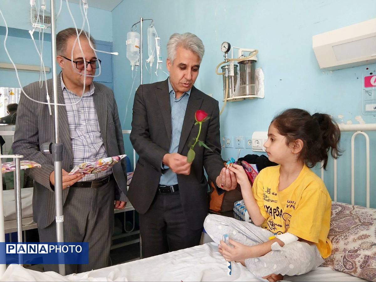 بازدید مسئولین کاشمر از بخش اطفال بیمارستان حضرت ابوالفضل (ع)