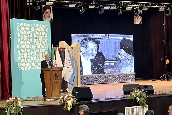 کنگره بین‌المللی بزرگداشت شهریار در تبریز