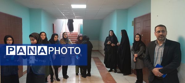 مراسم هفته کتاب و کتابخوانی در دبیرستان فرزانگان استعداد درخشان شهرستان ملارد