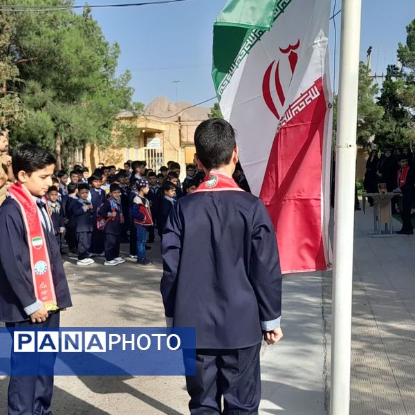 آیین بازگشایی سال تحصیلی جدید در دبستان ایثار تفت