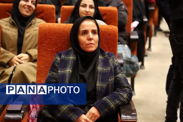 آیین گرامیداشت روز جهانی معلولان در آموزش و پرورش آذربایجان شرقی