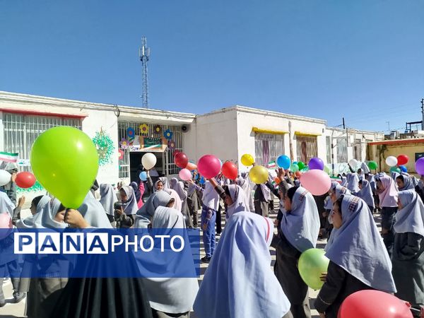 جشنواره روز جهانی کودک در دبستان شهید نجفی فدافن