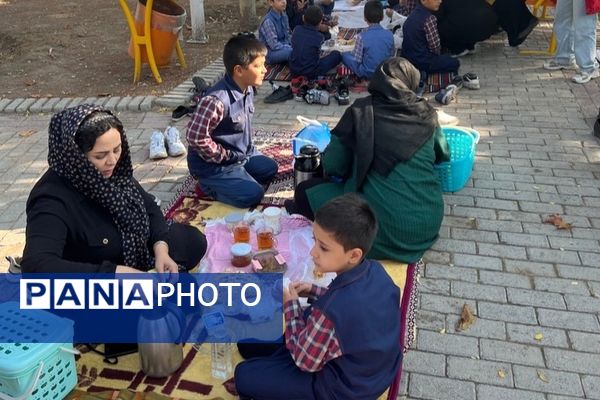 پویش بانوی سالم، مادر سالم، نسل سالم در دبستان سرافراز ناحیه۷ مشهد