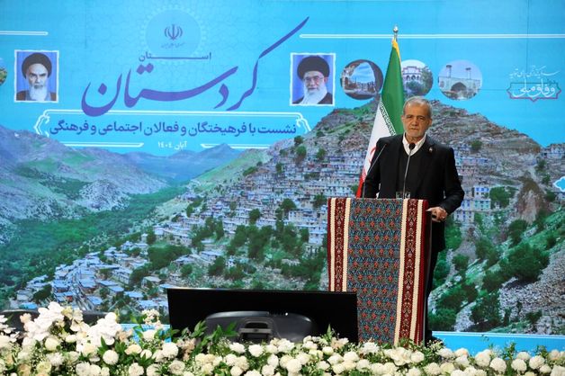 کردستان شایستگی آن را دارد که الگوی توسعه و همدلی در کشور باشد 