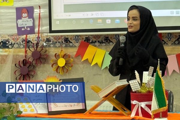 مراسم افتتاحیه طرح مکمل‌یاری ویتامین D و آهن در دبیرستان علامه جعفری