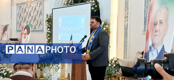 نشست توجیهی  مدیران مدارس شهرستان طرقبه شاندیز
