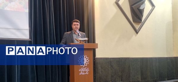اجلاس مدیران آموزش‌وپرورش منطقه ۱۰ با محوریت تقبیح جنایات صهیونیست‌ها و تقویت پایگاه‌های تابستانی مدارس