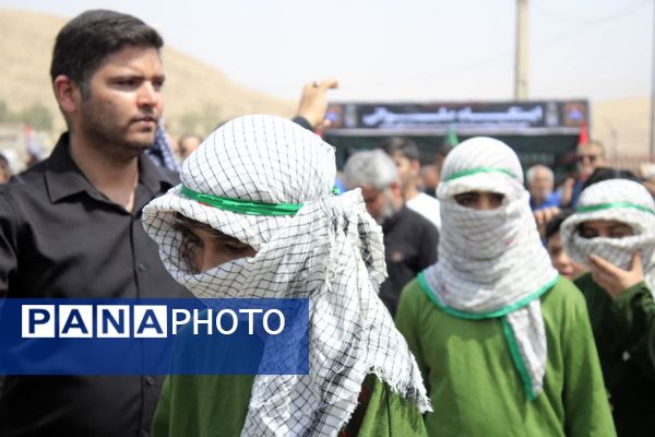 حضور حماسی مردم گچساران در عاشورای حسینی
