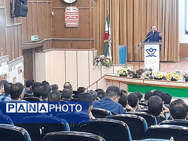 برگزاری دوره  دانش افزایی مربیان پرورشی و مشاوران جدیدالورود استان البرز