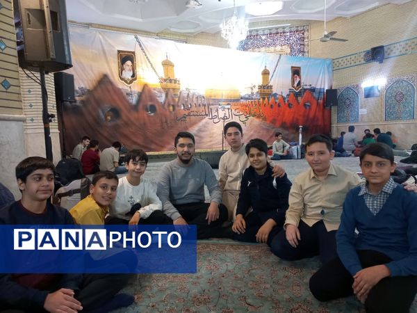 اعتکاف پسران نسل آفتاب