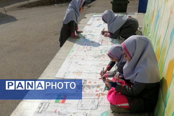 برگزاری نقاشی همگانی در مدارس ناحیه 4 شیراز به‌مناسبت دهه فجر 