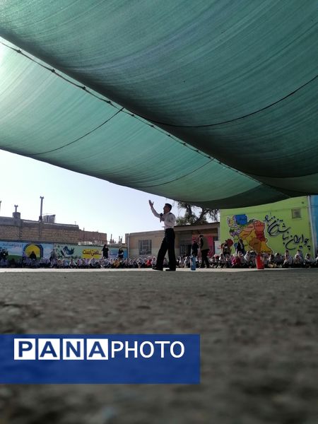 آموزش اطفاء حریق در مدرسه ناهید نخودی