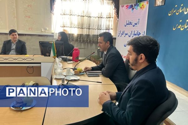 آیین تجلیل از جانبازان سرافراز فرهنگی در سالن شورای شهرستان قدس