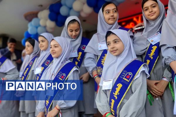 زنگ هفته سلامت روان در مدرسه کودک مسلمان قرچک به صدا در آمد